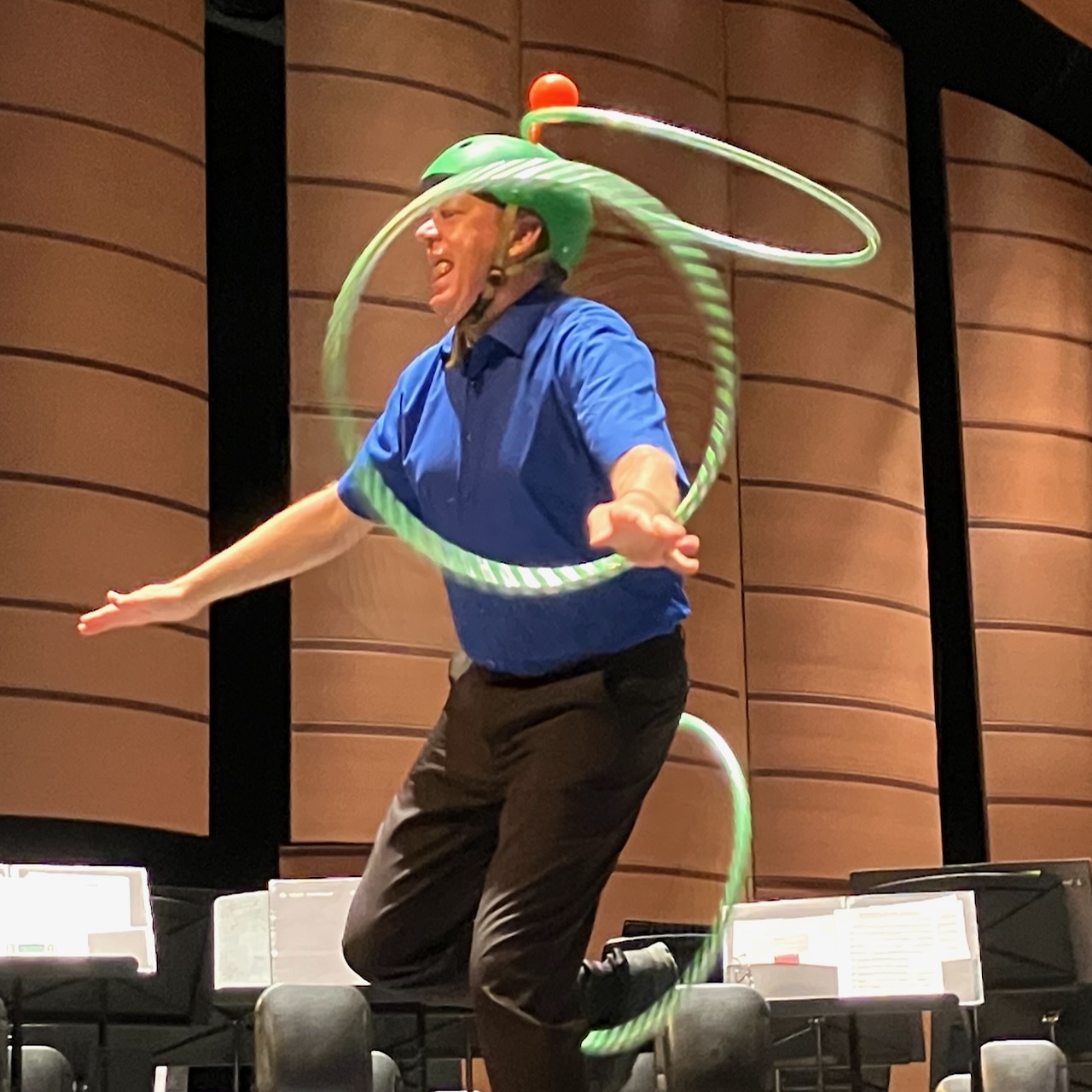 Stage Juggler
